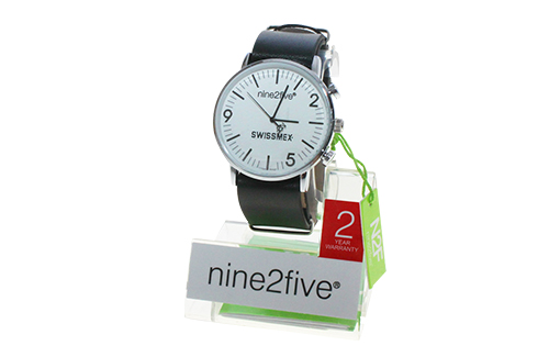 Nine two best sale five reloj